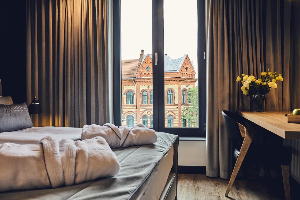 The Bridge Suites Hotel 克拉科夫 外观 照片